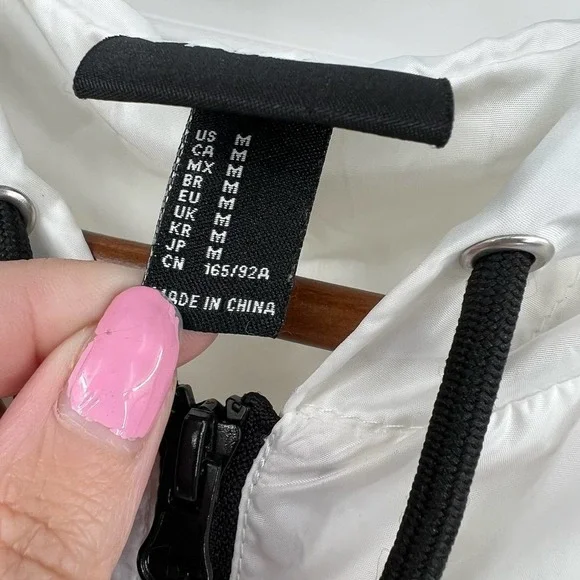 Retro 90’s 320 Land Camera Polaroid One Step Rainbow Windbreaker Jacket medium - Picture 7 of 9